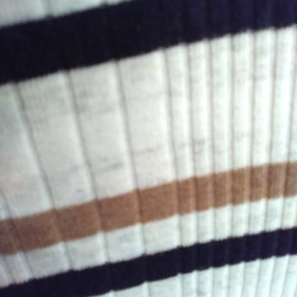 3 Talbots Tops - Picture 9 of 13